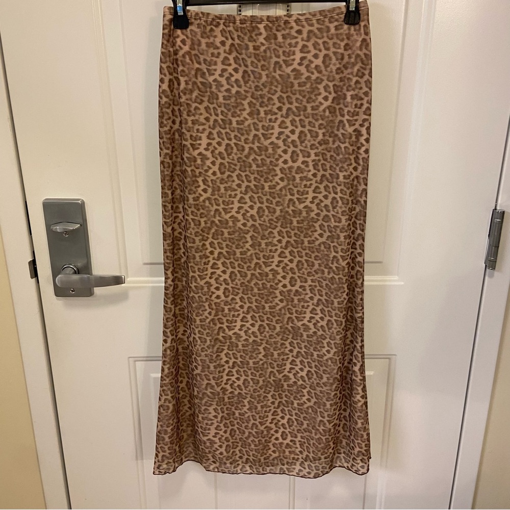 Leopard Print Skirt - Picture 5 of 9